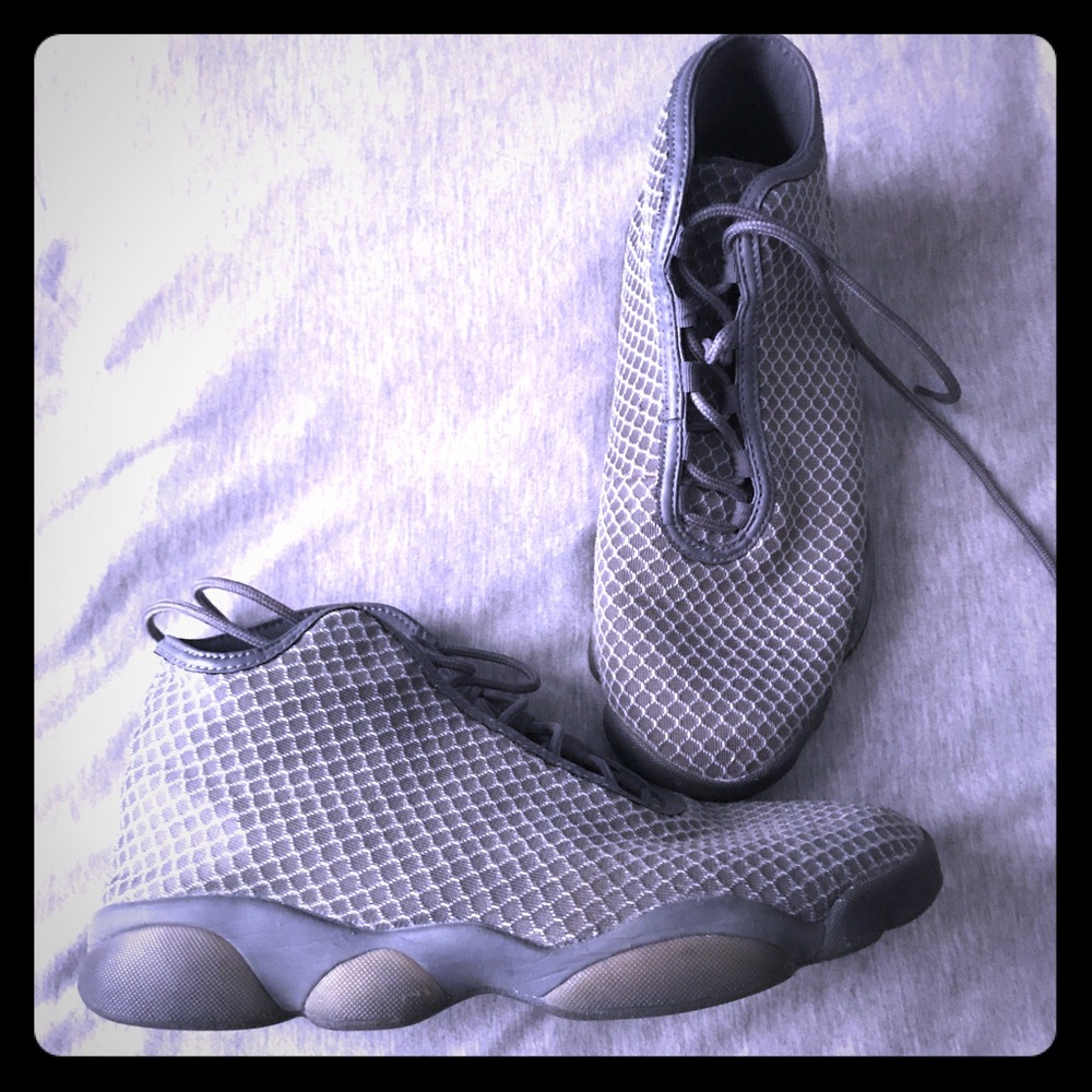 Air Jordan Horizon - Grey - Size 10